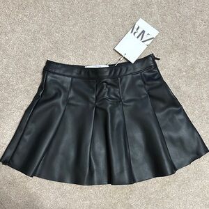 Zara Girls Black Faux Leather Skirt with side zipper